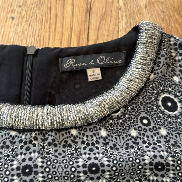 Rose + Olive tank - Picture 2 of 6